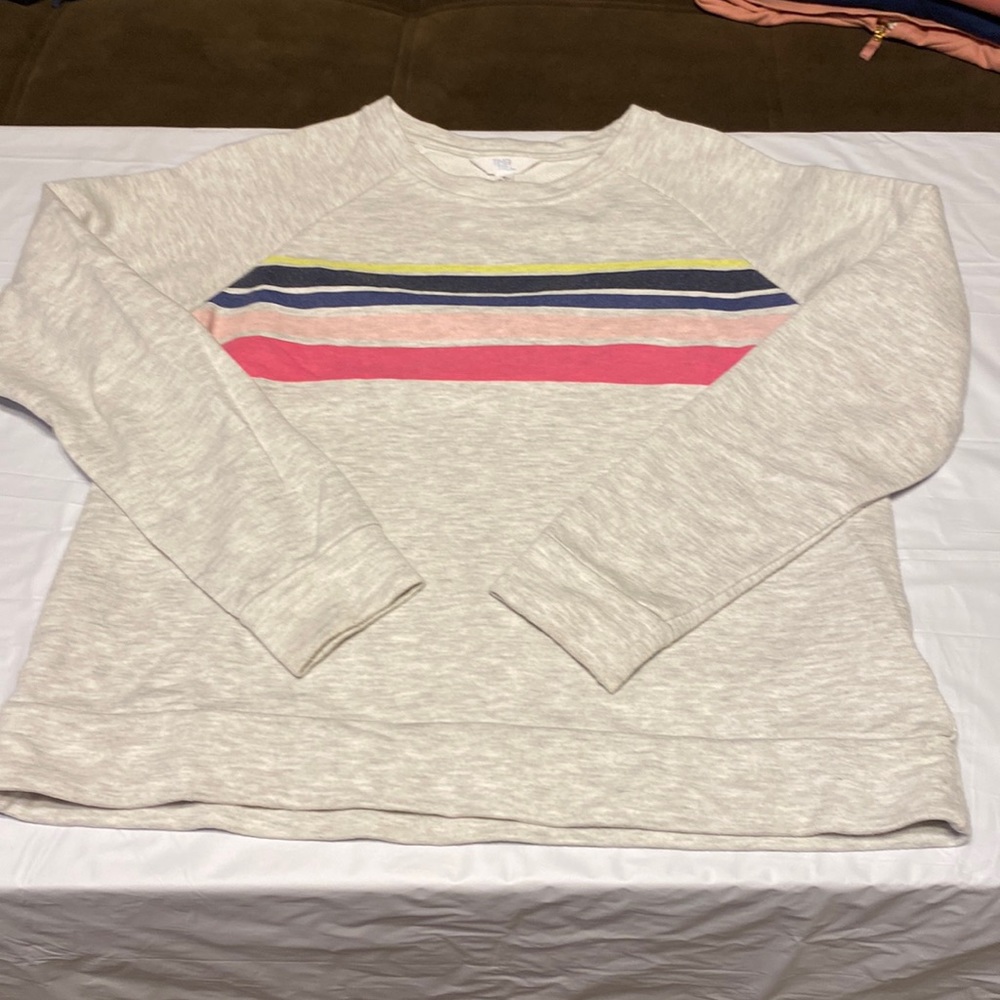 TIME and TRU GIRL SWEATSHIRT SIZE M8/10